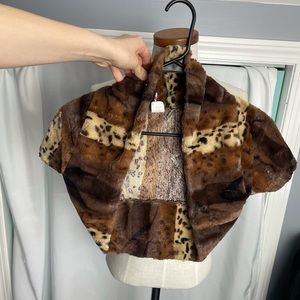 Voice Animal Print Shoulder Cover fits XS